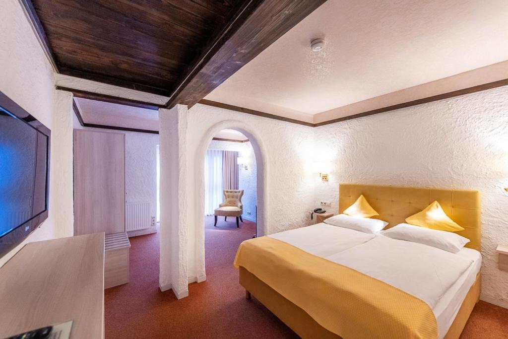 Contel Hotel Кобленц Екстериор снимка