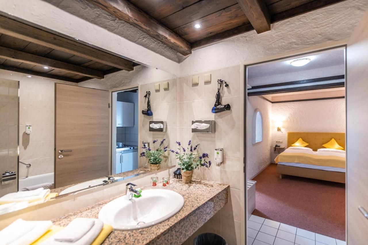 Contel Hotel Кобленц Екстериор снимка